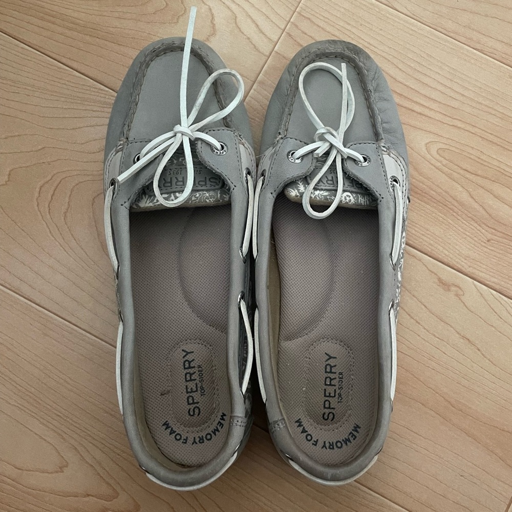 Womens Sperry Boat shoe